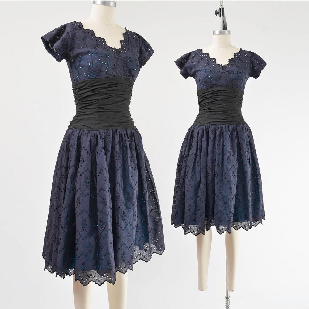 Vintage 50s 60s Black and Blue Eyelet Cotton Dress size XS